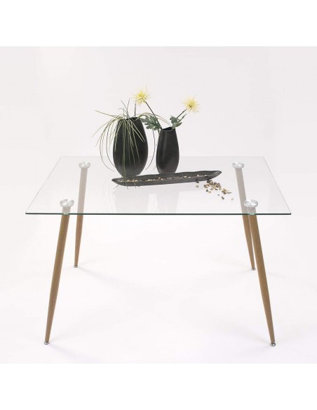 Mesa de comedor de cristal con patas simil madera estilo nórdico
